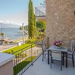 Apartman Benaco *