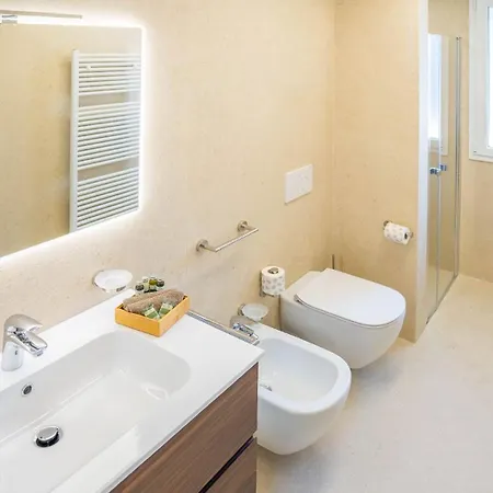 Apartamento Benaco *