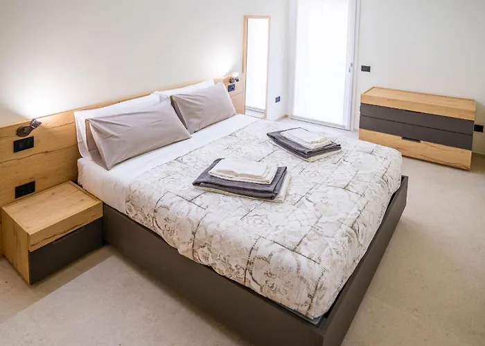 Benaco Appartement *